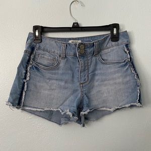 Light wash denim short shorts